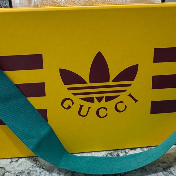 Gucci x Adidas Pink Slide - Picture 11 of 13
